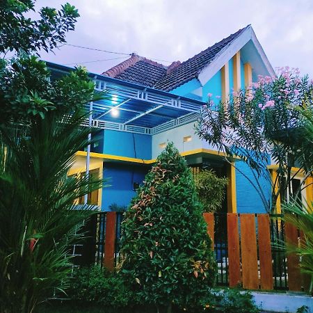 Omah Mendut Homestay Banyuwangi  Bagian luar foto